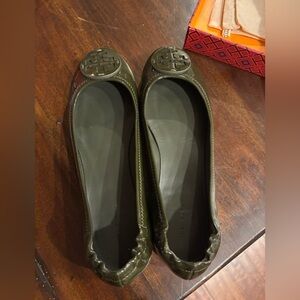 Tory Burch Minnie travel ballet flat. Size 9.5 worn once.
